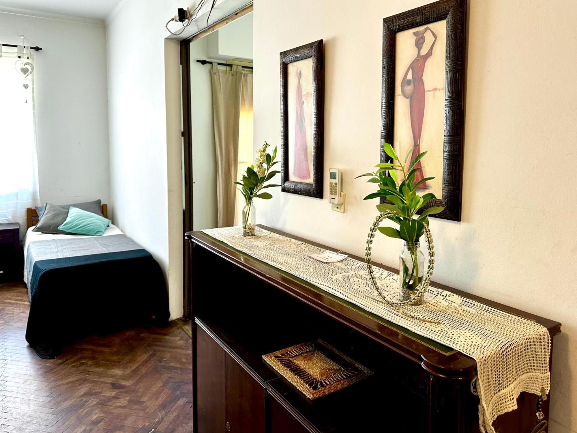 R Km 0 Apartment *